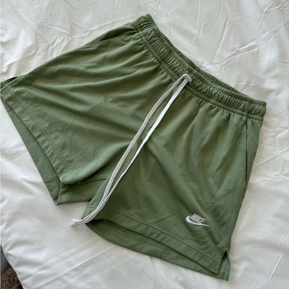 Nike Pants - Nike shorts